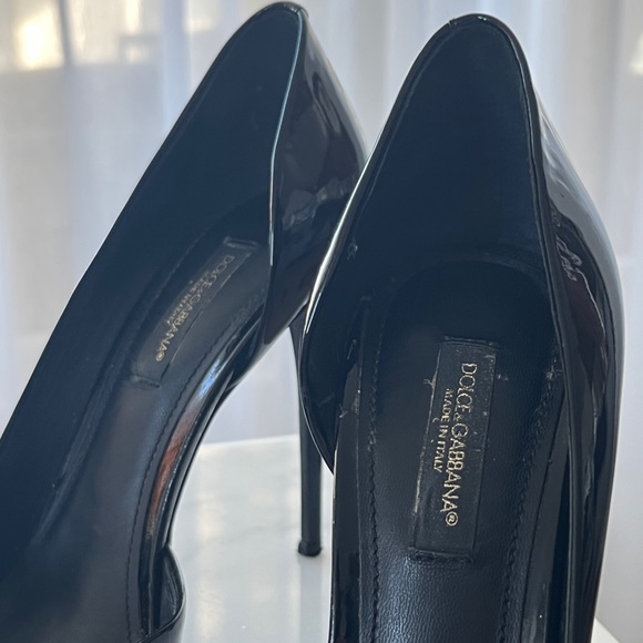 Dolce & Gabbana Patent Leather Pointy Heels - Picture 2 of 5